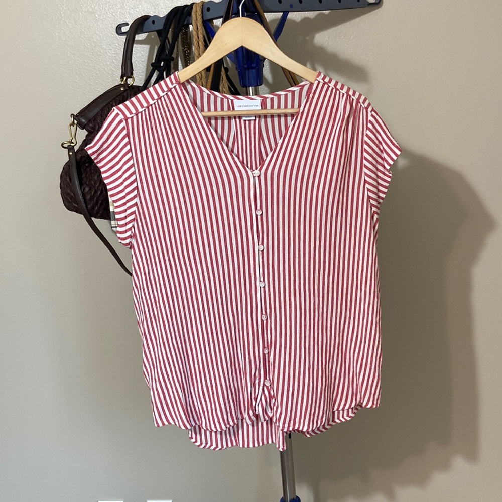 62. Liz Claiborne Candy Striper Lineb Top- ptp: 22” l: 23”